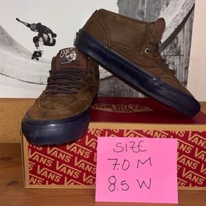 Vans Skate Half Cab sz 7.0 Men’s 8.5 Women’s